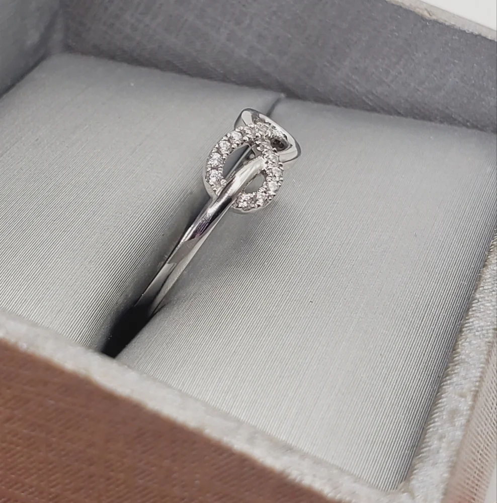 10k Solid White Gold Simulated Round Diamonds Love Knot Twist Ring